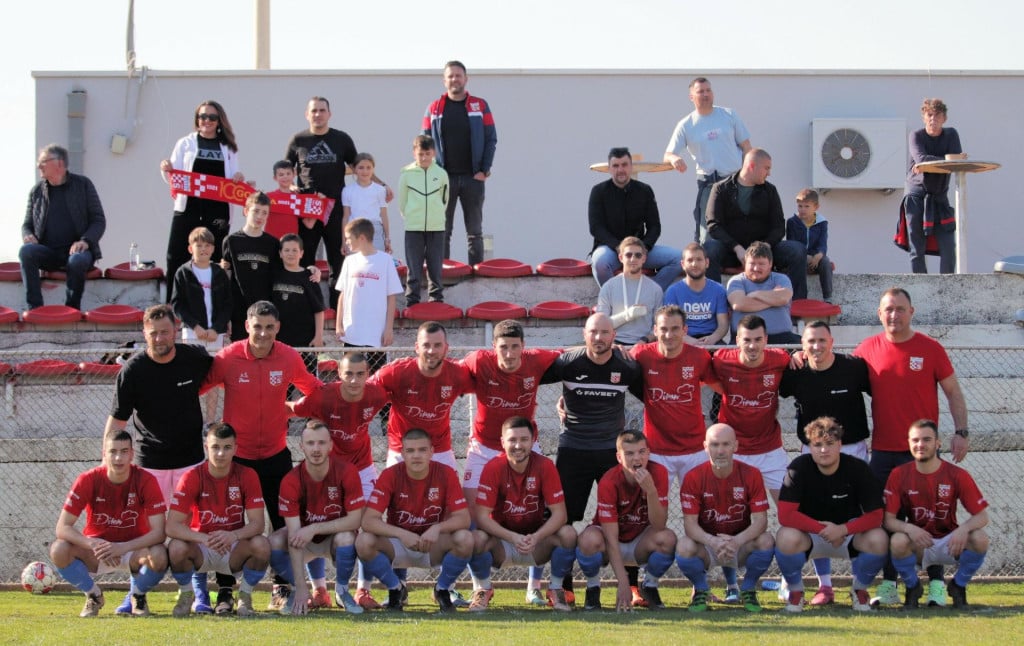 <p>Nogometni klub Slaven u proljeće 2026. godine</p>