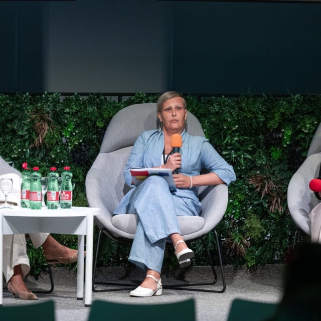 <p>Otvoreno je drugo izdanje konferencije Innovate Split posvećena razvoju poduzetnickih ekosustava kroz inovacije, investicije i primjenu naprednih tehnologija&nbsp;<br>
&nbsp;</p>