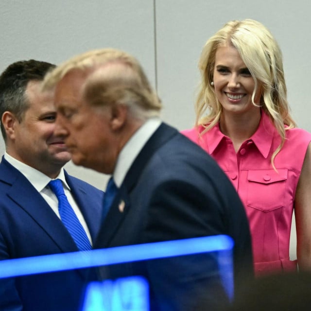 <p>Donald Trump i Natalie Harp</p>