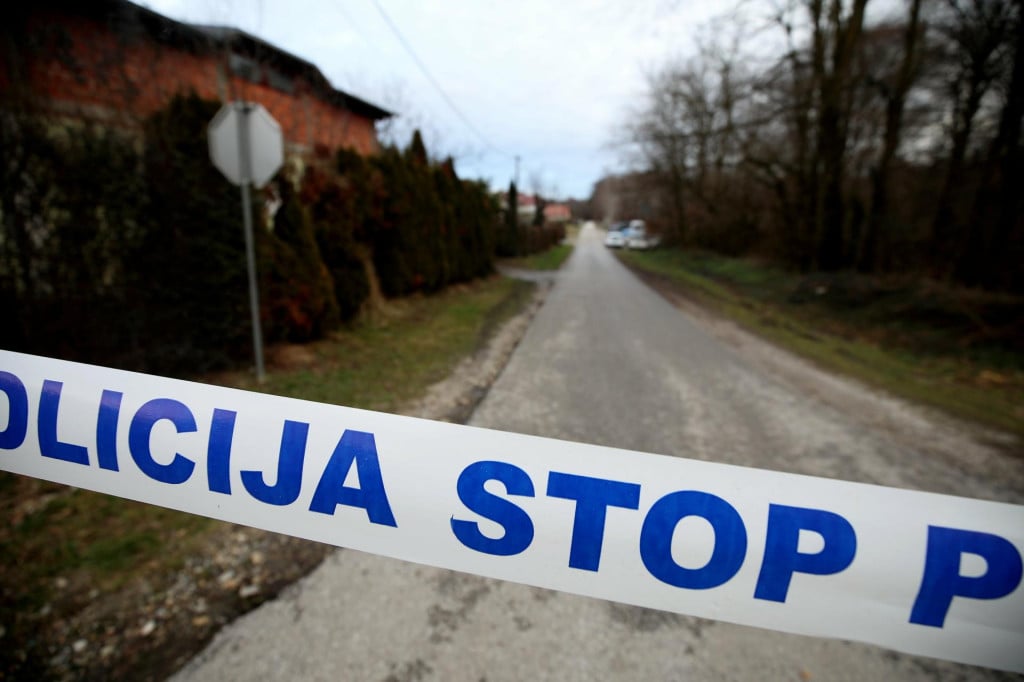 <p>Policija je do&scaron;la na mjesto tragedije, ali prekasno (ilustracija)&nbsp;</p>