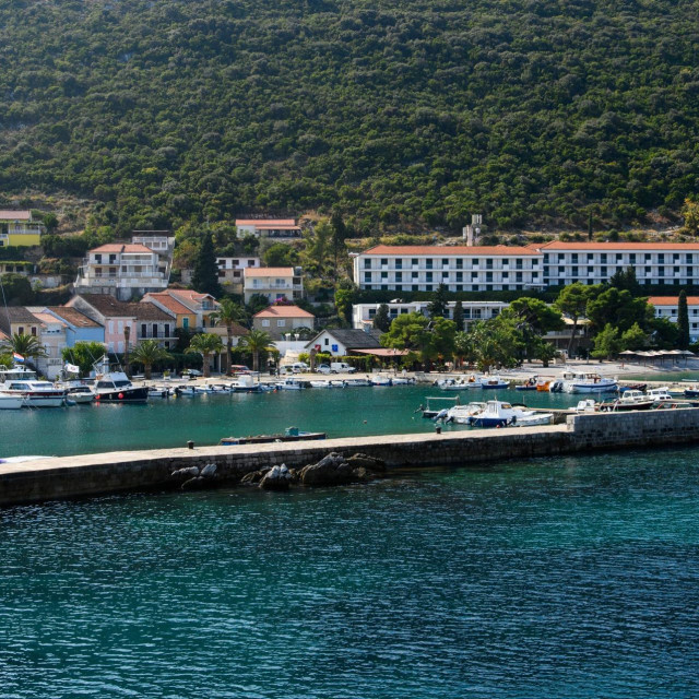 <p>Trpanj<br>
&nbsp;</p>