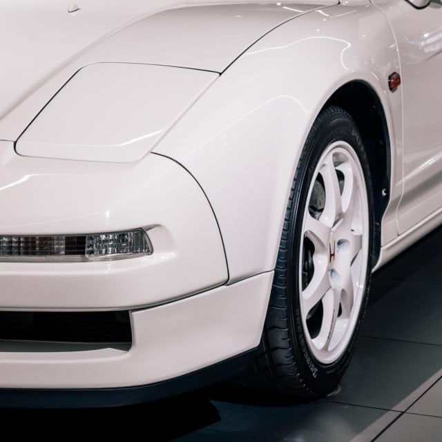 <p>Izložena u muzeju Fuji Speedway Motor Museum: ikonična&nbsp;Honda NSX Type-R u boji Championship White</p>