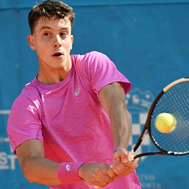 <p>Matej Dodig</p>