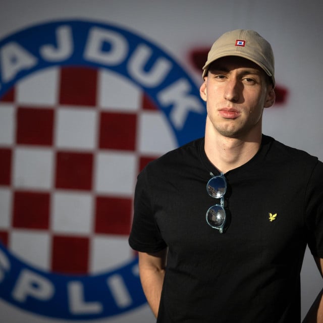 <p>Mario Rubić, autor knjige &lsquo;Ultras: Bijelo ili zeleno&lsquo;</p>