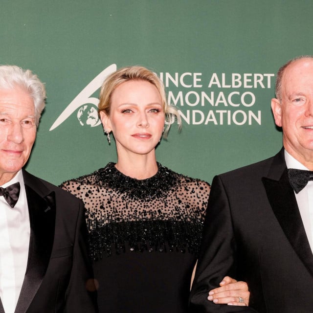 <p>Richard Gere, princeza Charl&egrave;ne&nbsp;i princ Albert II.</p>