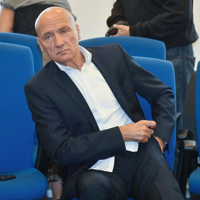 <p>Cios grupa Petra Pripuza dobila je poslove sanacije otpada&nbsp;u Gospiću i&nbsp;Poznanovcu</p>