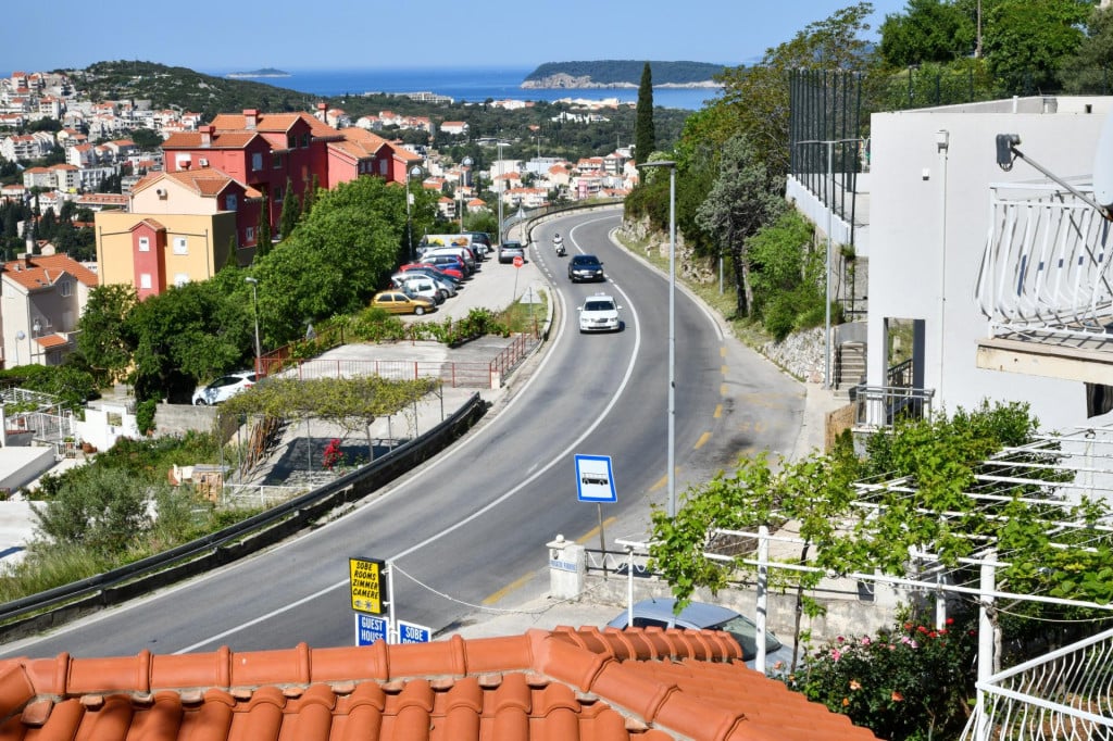 <p>S Nuncijate nisu stigle pritužbe na vozače, kaže nam direktor Pero Milković</p>