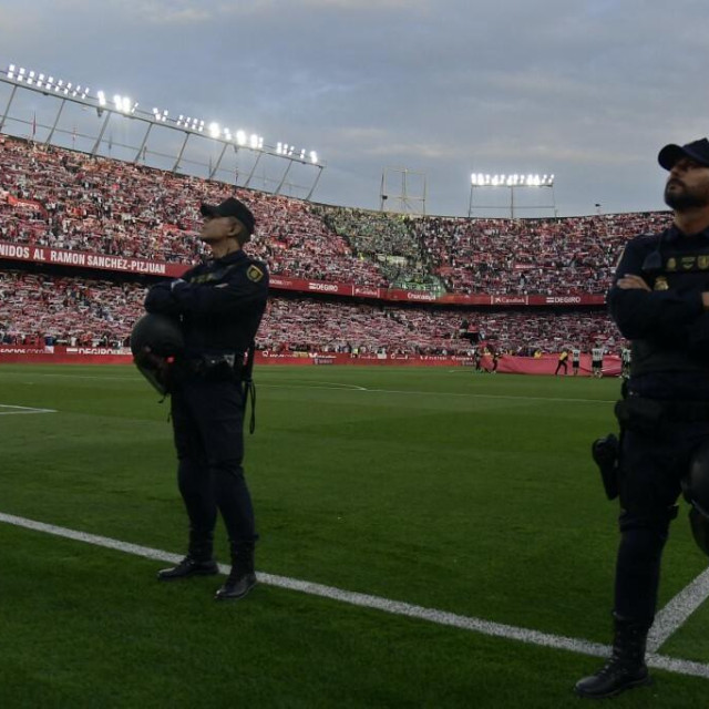 <p>Stadion Ram&oacute;n S&aacute;nchez-Pizju&aacute;nu Sevilli</p>