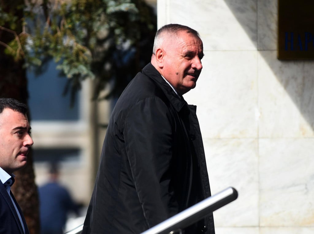 <p>&Scaron;ef osiguranja biv&scaron;eg premijera &nbsp;Republike Srpske&nbsp;Radovana Vi&scaron;kovića osumnjičen je za &scaron;verc kokaina&nbsp;</p>