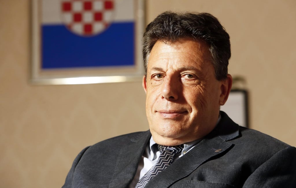 <p>&lsquo;Imao sam prilike upoznati slične stvari u Rusiji i Bjelorusiji, gdje je to svakodnevna pojava. Ali u jednoj uređenoj demokratskoj državi, u kojoj sudstvo ima svoj položaj, to se sigurno nije dogodilo. Pogotovo u zemlji članici Europske unije&lsquo;, ističe Sessa<br>
<br>
<br>
&nbsp;</p>