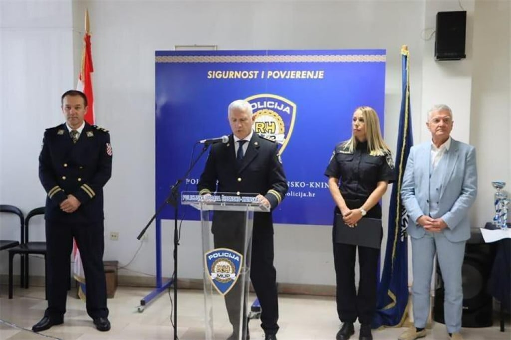 <p>Sandro Santini, načelnik Policijske uprave &scaron;ibensko-kninske govorio je o stanju sigurnosti na području njihovog djelovanja</p>