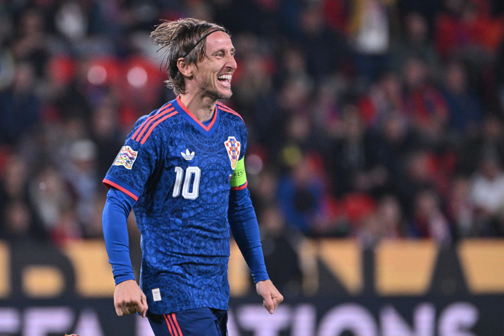 <p>Prag, 260926.<br>
Fortuna Arena nogometni stadion.<br>
Nogometna utakmica 1. kola Lige nacija, Ceska - Hrvatska.<br>
Na fotografiji: gol, Luka Modric.<br>