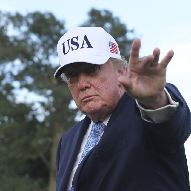 <p>Cijenu Trumpove sulude pustolovine plaćamo svi i plaćat ćemo je jo&scaron; dugo, čak i nakon &scaron;to on konačno izađe iz Ovalnog ureda</p>