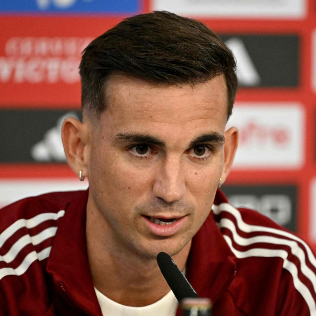 <p>Spain&lsquo;s midfielder Fabian Ruiz gives a press conference on the eve of the UEFA Nations League league phase football match between Spain and Croatia at Ramon Sanchez Pizjuan Stadium in Seville on September 28, 2026. (Photo by Javier SORIANO/AFP)</p>