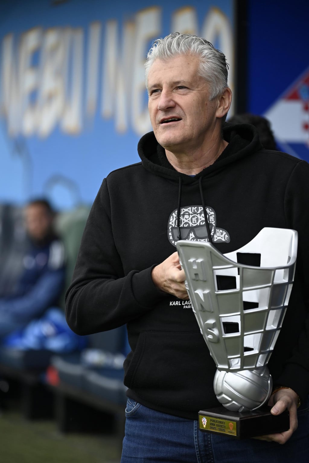 <p>Davor &Scaron;uker</p>
