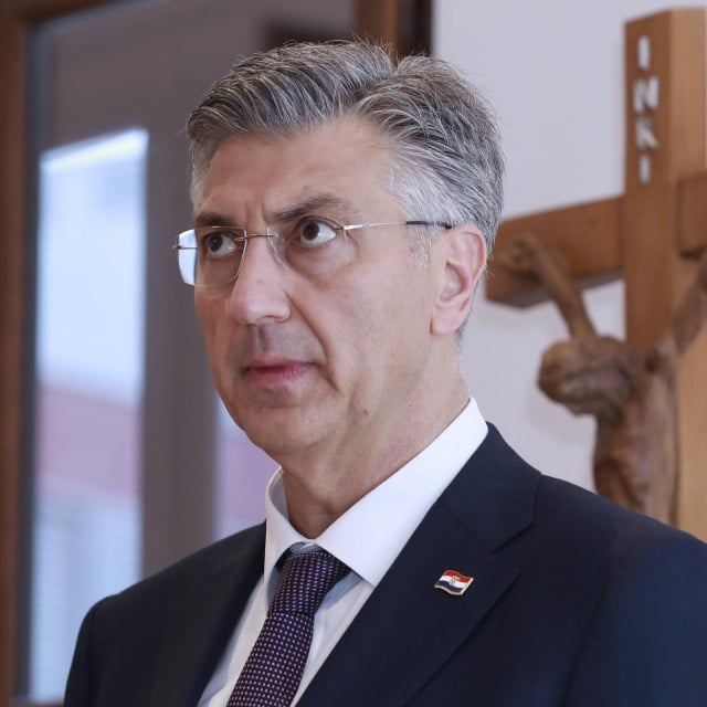 <p>Državni HDZ vidi veliku pobjedu nad ljevicom zbog minornih&nbsp;kotarskih&nbsp;izbora...</p>