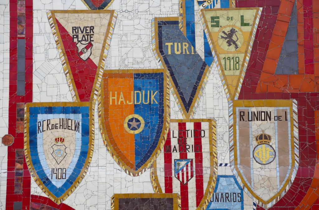 <p>Mural na stadionu Ramon Sanchez-Pizjuan</p>