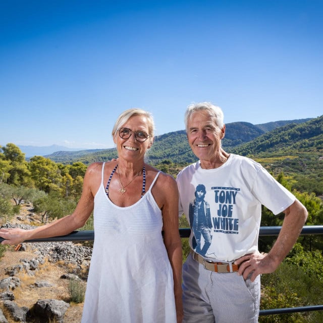 <p>Ann i Marcel de Meester donijeli su hrabru odluku, ali danas svoj hvarski dom ne bi mijenjali ni za &scaron;to&nbsp;</p>