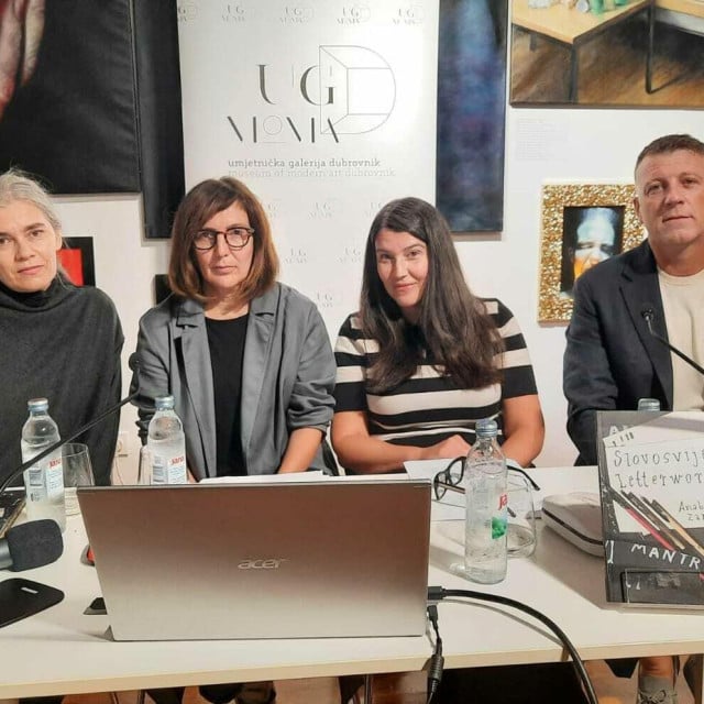 <p>Anabel Zanze, Helena Puhara, Rozana Vojvoda i Tonko Smokvina</p>