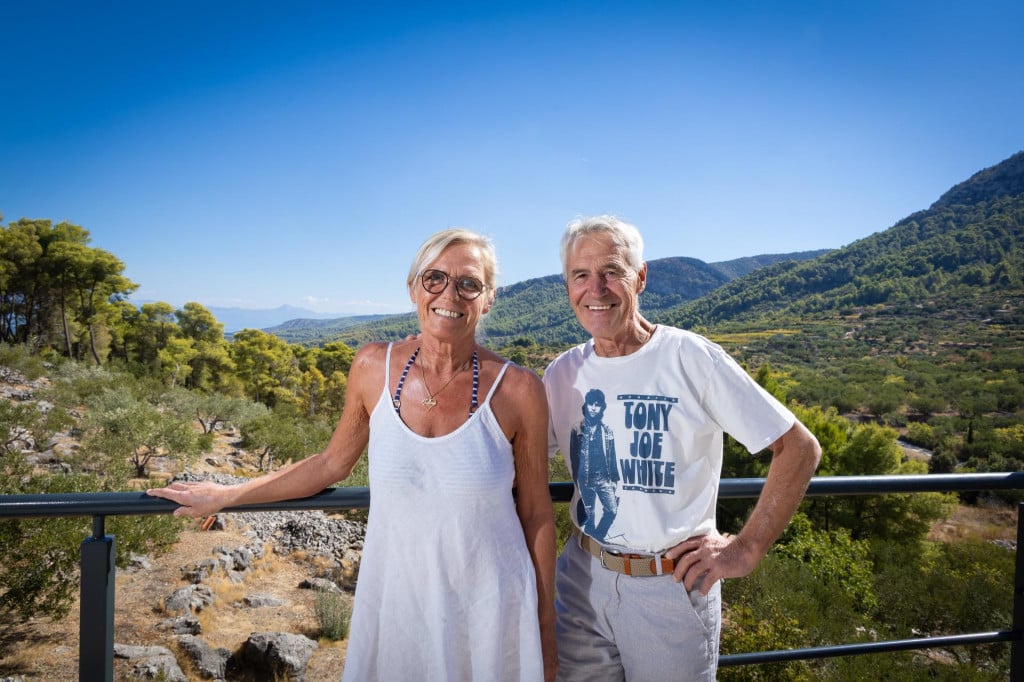 <p>Ann i Marcel de Meester donijeli su hrabru odluku, ali danas svoj hvarski dom ne bi mijenjali ni za &scaron;to&nbsp;</p>