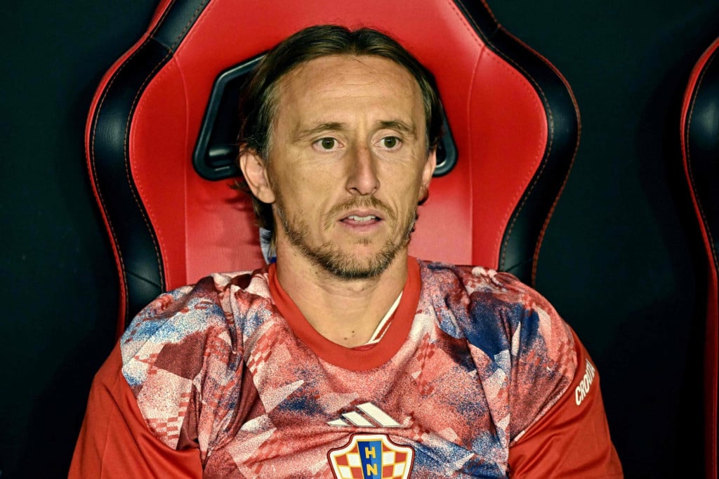 <p>Luka Modrić u ulozi u kojoj je sve če&scaron;će</p>