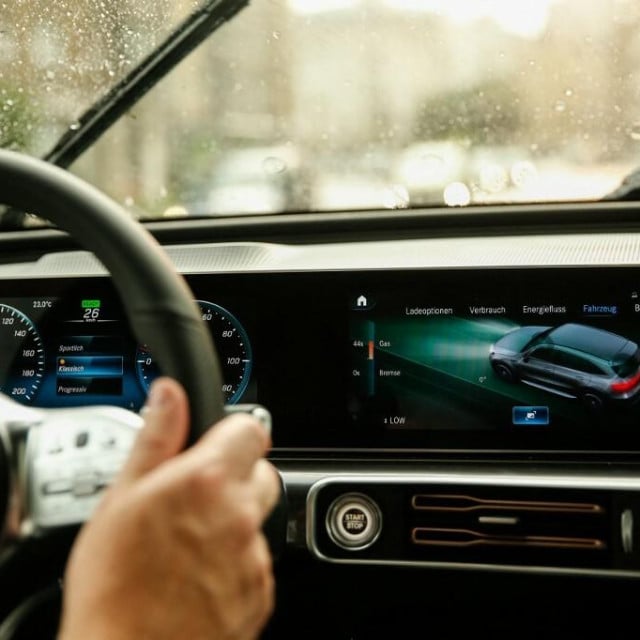 <p>Nizozemska Opća obavje&scaron;tajna i sigurnosna služba upozorila je vozače da mikrofoni, kamere i GPS sustavi u automobilima mogu biti iskori&scaron;teni za &scaron;pijuniranje&nbsp;&nbsp;(ilustracija)&nbsp;</p>