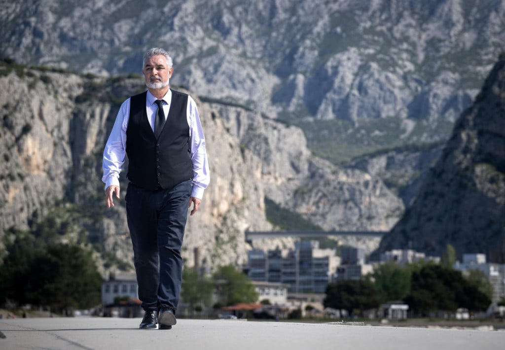 <p>Zvonko Močić, omi&scaron;ki gradonačelnik, mudro je o svemu odlučio biti suzdržan</p>