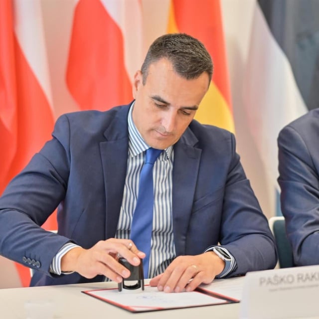 <p>Pa&scaron;ko Rakić</p>