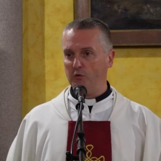 <p>Krunoslav Karas</p>