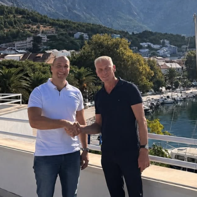<p>Povjerenstvo ba&scaron;kovo&scaron;kog HDZ-a, na čelu s Markom Lozićem, traži odgovore o sastavu Povjerenstva koje će provoditi referendum o opozivu načelnika Vjekoslava Radića</p>