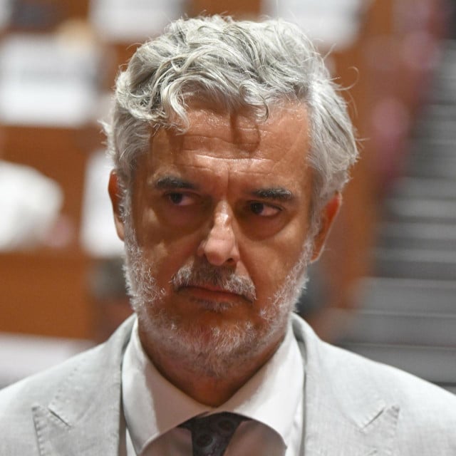 <p>Nino Raspudić analizirao je izbore u BiH i iznio o&scaron;tre ocjene politike Željka Kom&scaron;ića&nbsp;&nbsp;</p>