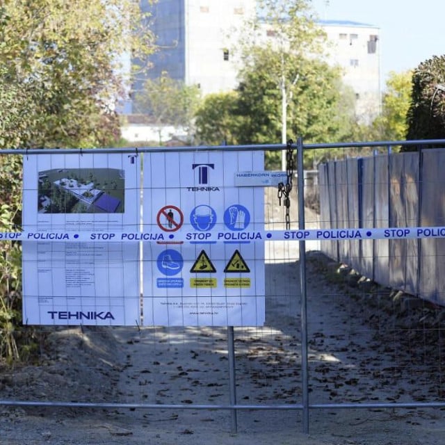 <p>Policija je zatvorila gradili&scaron;te</p>