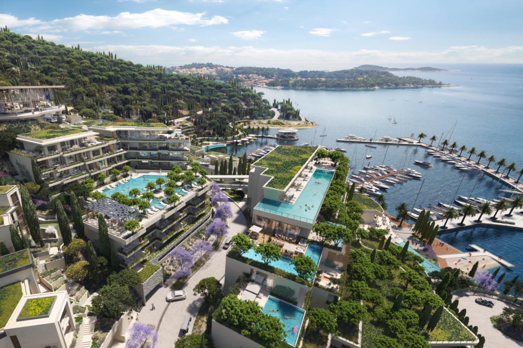 <p>Resort Cavtat nastavlja izazivati polemike</p>