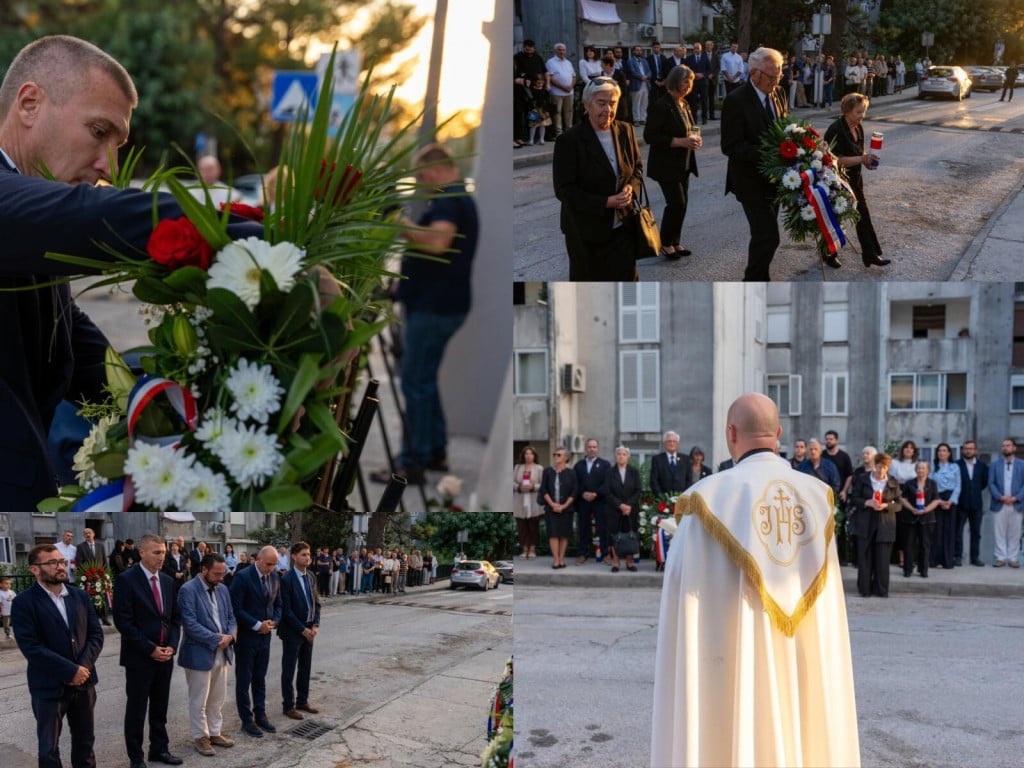 <p>Vijenci i svijeće za poginule u Moko&scaron;ici</p>
