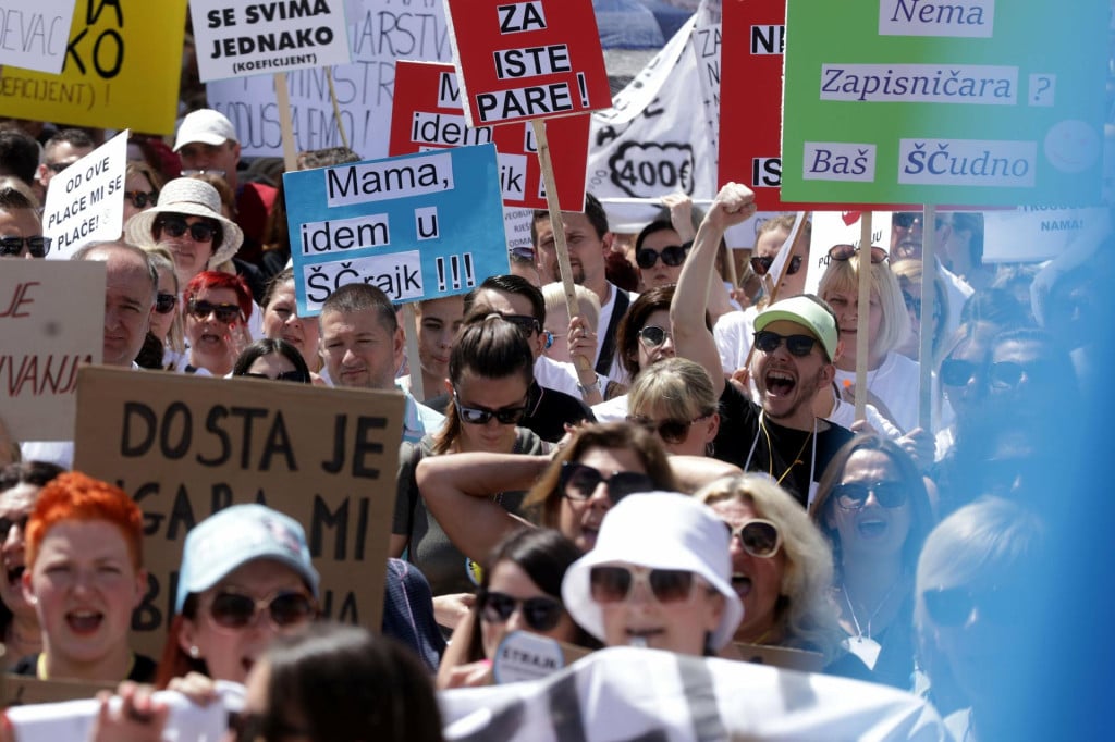 <p>Motivi sindikalnih akcija sve se če&scaron;će preispituju. Jesu li tome razlog i transferi iz sindikalnih redova u politiku?</p>