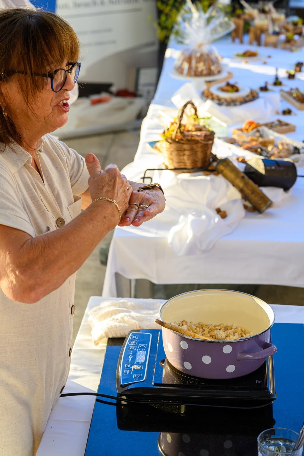 <p>Nevenka Knežić poznaje sve tajne slatkih delicija</p>