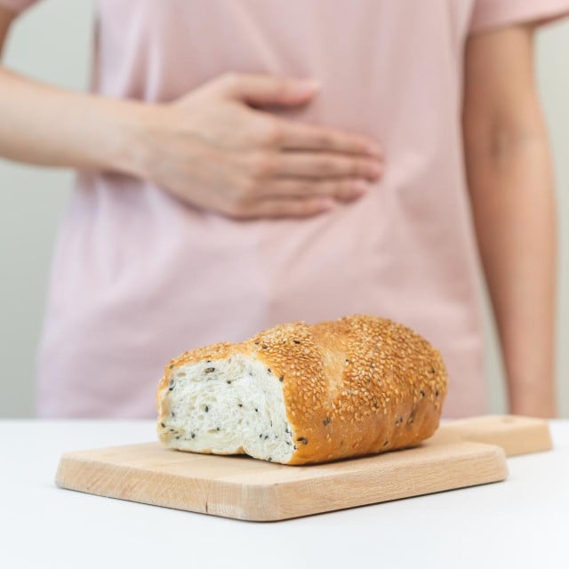 <p>Umjesto potpune zabrane kruha, korisnije je pogledati od kojeg je bra&scaron;na napravljen i &scaron;to jo&scaron; sadrži</p>

<p>&nbsp;</p>