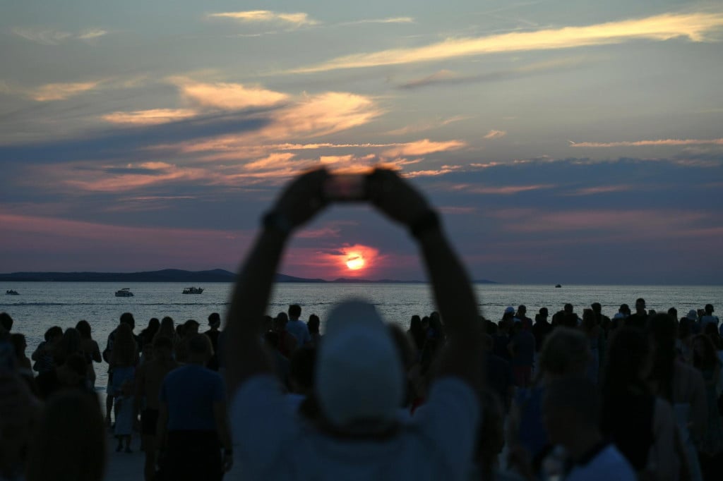<p>Za&scaron;to Zadar ima &lsquo;sindrom bijelih papira&lsquo;, može li se turistička sezona produljiti i trajati tijekom cijele godine?</p>