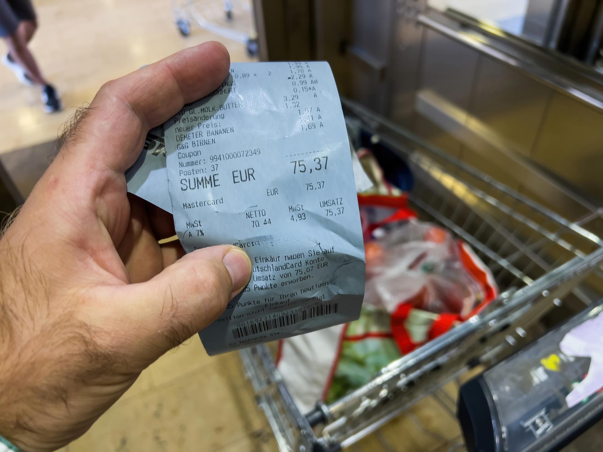 Kolika je zapravo minimalna plaća u Hrvatskoj i treba li još rasti? Po kupovnoj moći smo ispred 10 zemalja EU-a...