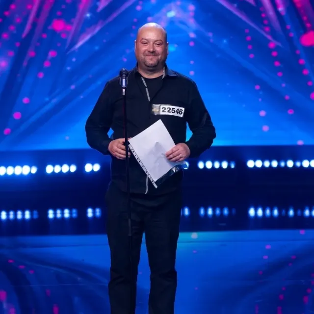 <p>Josip Vlahov&nbsp;osvojio je srca publike i žirija u popularnom talent showu Nove TV</p>