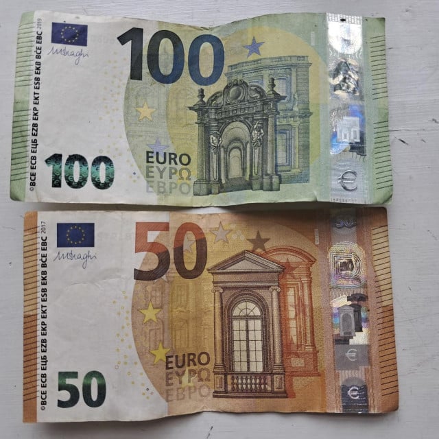<p>&lsquo;Sporne&lsquo; novčanice od 100 i 50 eura</p>