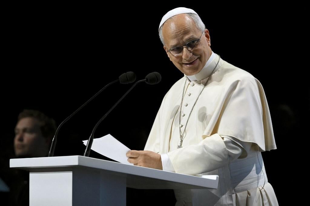 <p>Papa Lav XIV. bit će u utorak poslijepodne primljen u bolnicu zbog operacije uklanjanja čvora na plućima&nbsp;</p>
