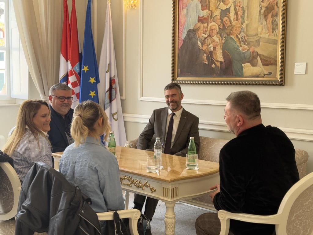 <p>Franković primio izaslanstvo poljskog okruga Bochnia</p>