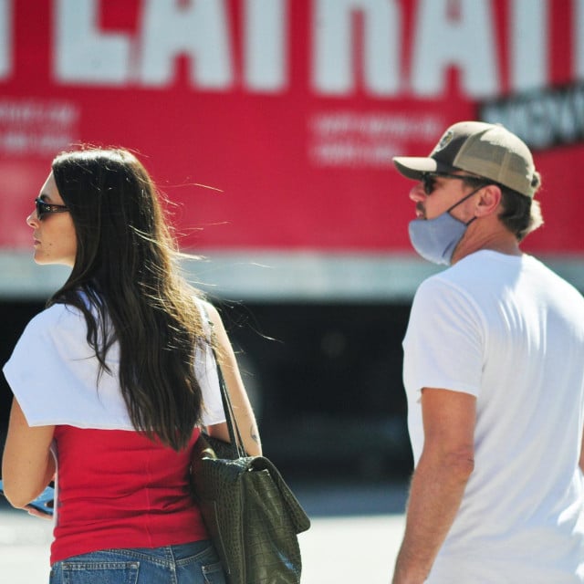 <p>&nbsp;Leonardo DiCaprio i Vittoria Ceretti ovoga ljeta u New York Cityju</p>