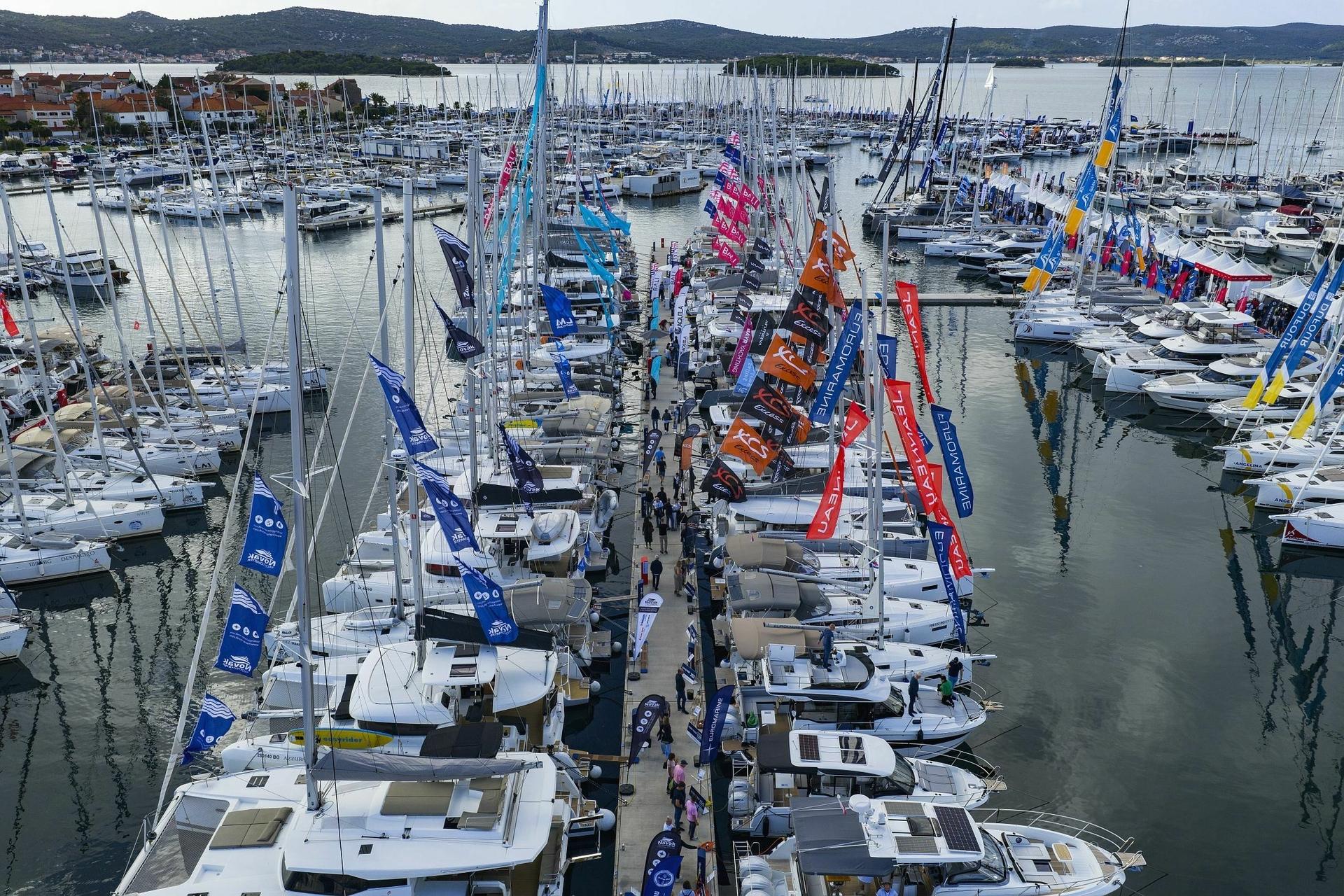 Nautički spektakl u Biogradu: na sajam stiže više od 400 izlagača s 35 svjetskih i hrvatskih premijera