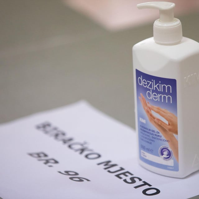 <p>Ekolo&scaron;ka pitanja nisu odlučila niti jedne dosada&scaron;nje parlamentarne izbore... Analizirali smo zato studije o pona&scaron;anjima birača, koje otkrivaju zanimljive podatke o sklonostima određenih dijelova biračkog tijela</p>
