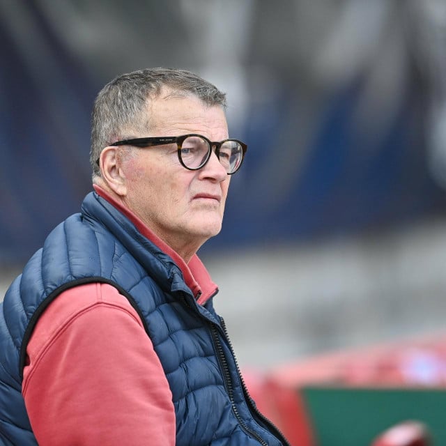 <p>Veselin Đuho okrunio je karijeru najvi&scaron;im državnim priznanjem</p>