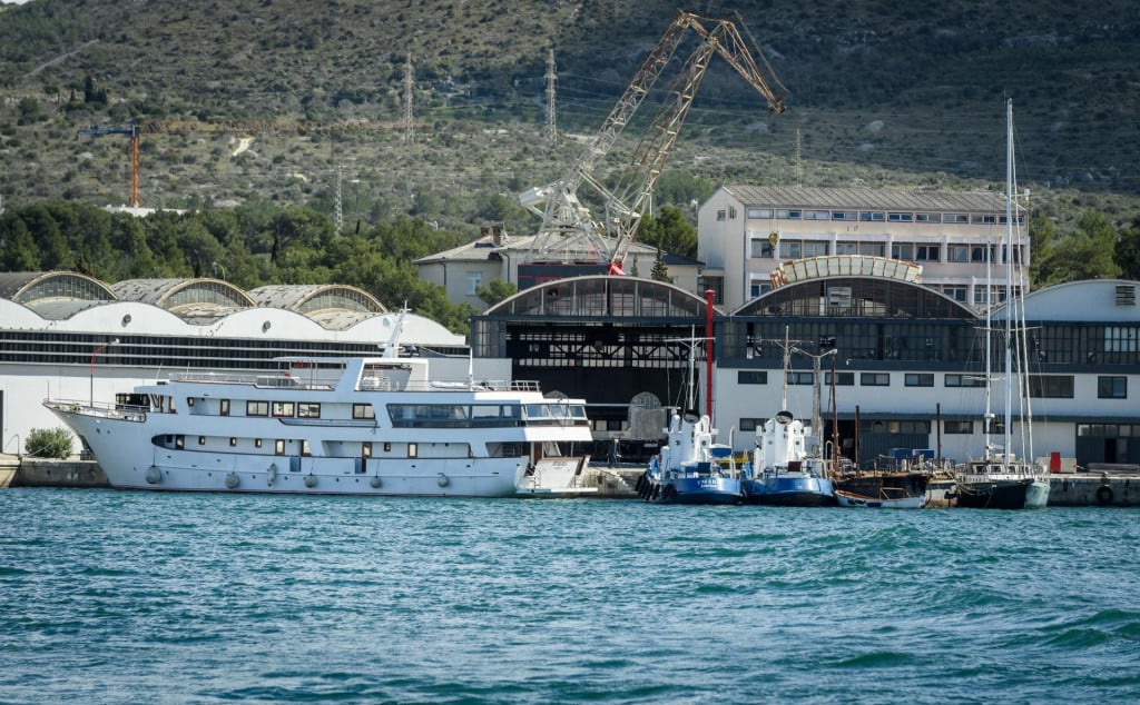 <p>Iskra shipyard, poduzeće za remont i proizvodnju brodova, u uvali Sveti Petar (arhiva)</p>