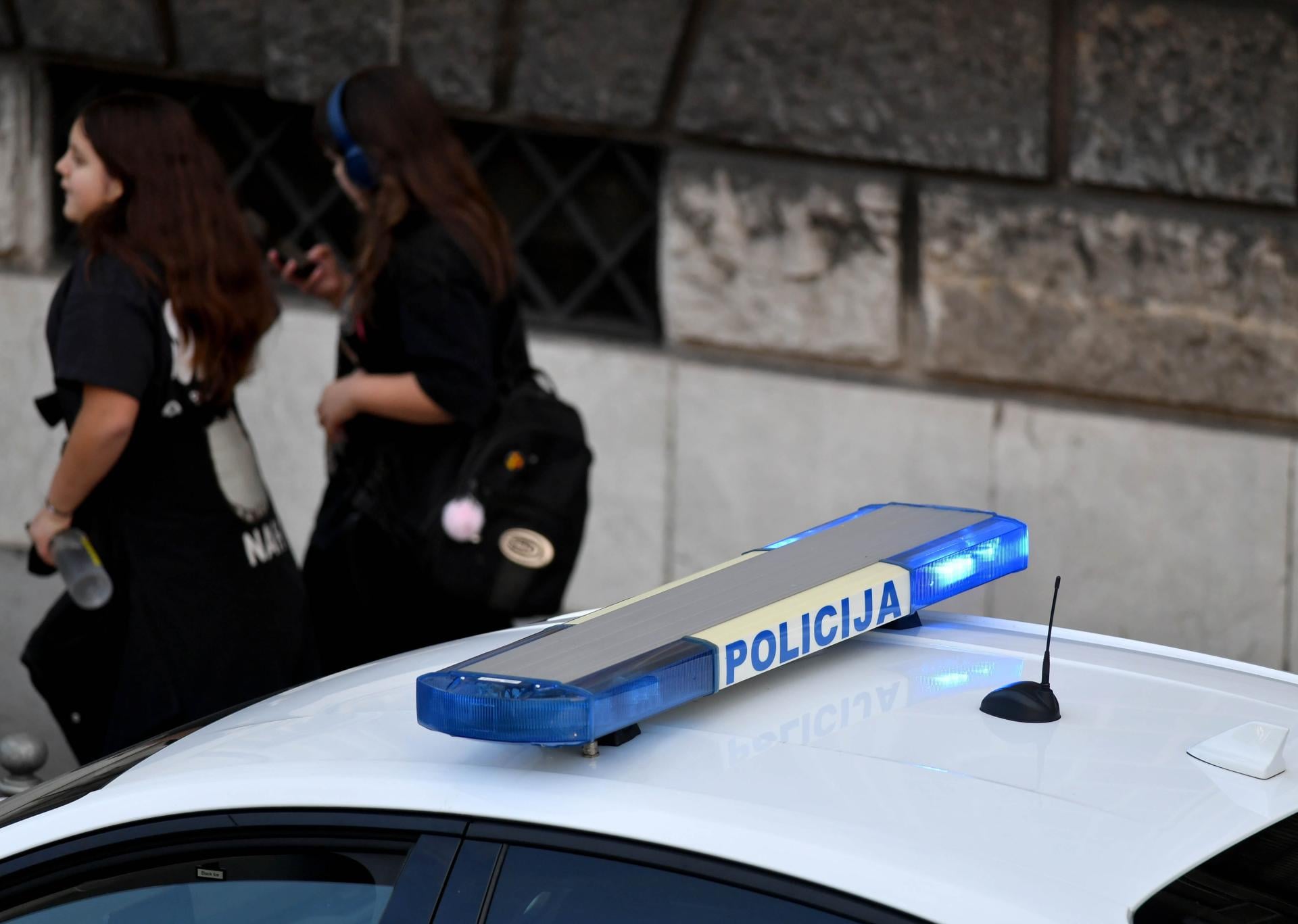 Strašna tragedija: radni stroj usmrtio 27-godišnjeg mladića, očevid je u tijeku...