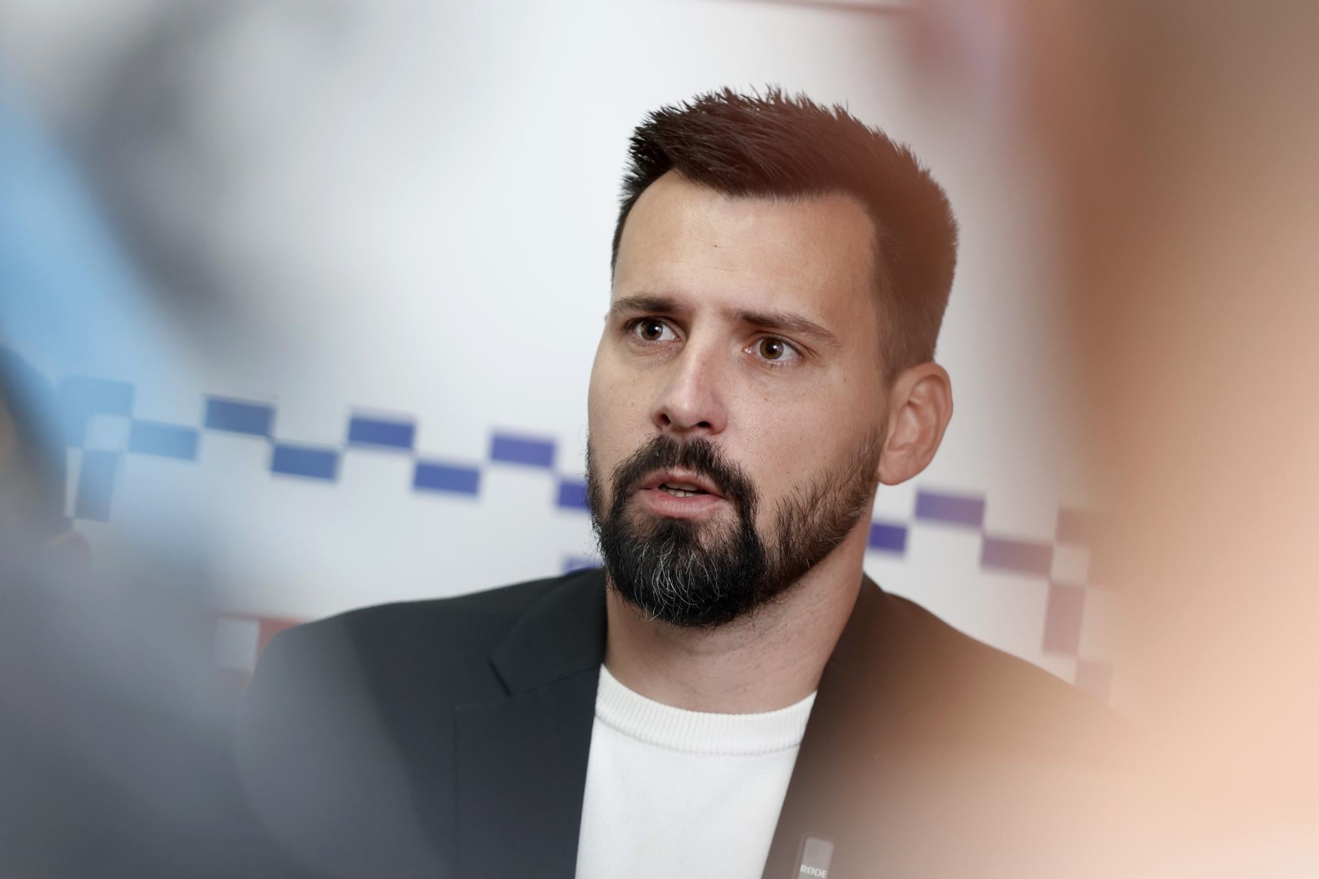 Splićani danas ‘spržili‘ lovu na političare, a oni se nisu ni pojavili! U pitanju su afere; Ivošević brani Puljka